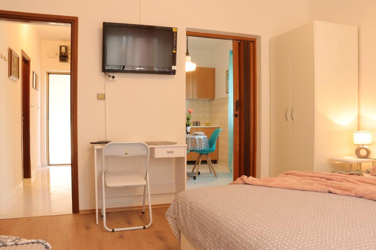 Cozy Apartments Danica Novalja - Ground Floor Экстерьер фото